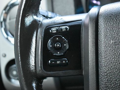 Used 2016 Ford F250 Lariat w/ Lariat Interior Package AWD/4WD image 15