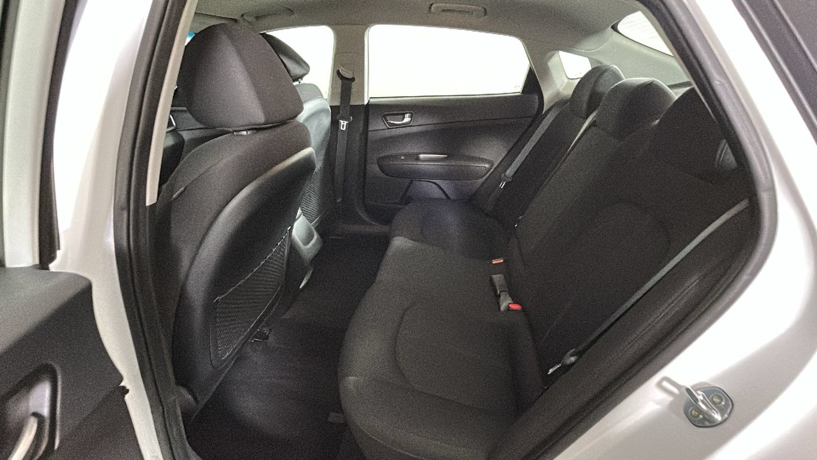Used 2020 Kia Optima LX FWD image 31