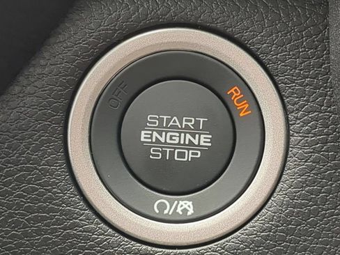 New 2025 RAM 2500 Tradesman AWD/4WD image 18
