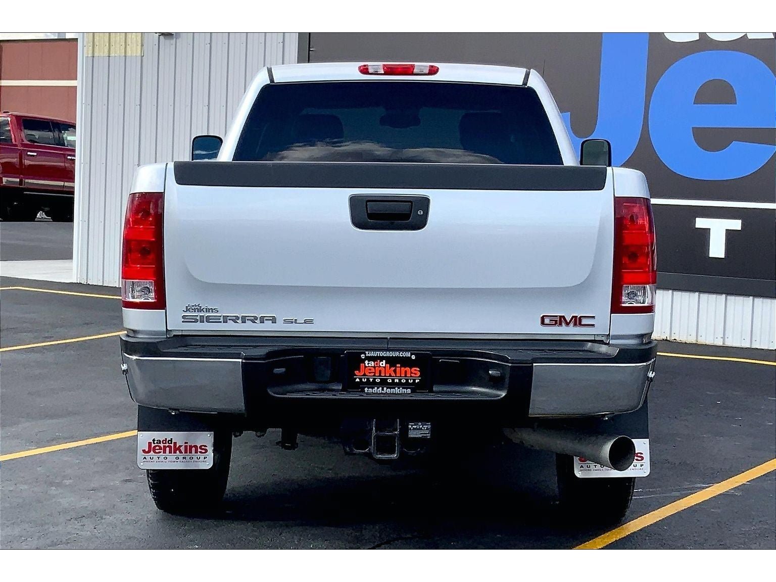 Used 2012 GMC Sierra 2500 SLE w/ SLE Preferred Package AWD/4WD image 4