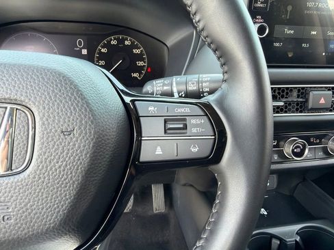 Certified 2026 Honda HR-V EX-L image 17