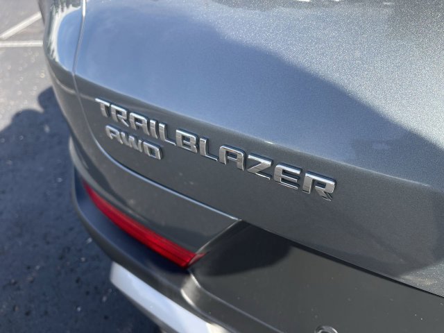 Used 2026 Chevrolet TrailBlazer LT w/ Convenience Package AWD/4WD image 30