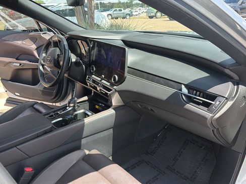 Used 2023 Lexus RX 350 FWD w/ Cold Area Package image 19