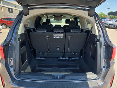 Used 2026 Honda Odyssey Elite image 14