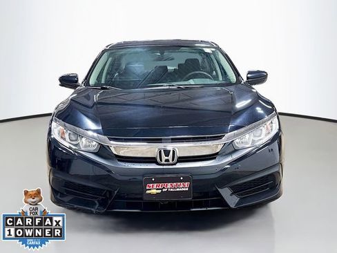Used 2018 Honda Civic EX image 3