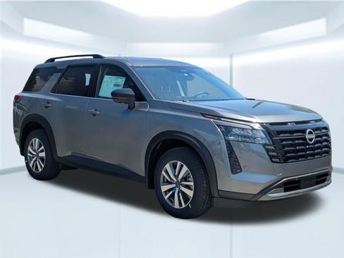 New 2026 Nissan Pathfinder SL AWD/4WD image 8