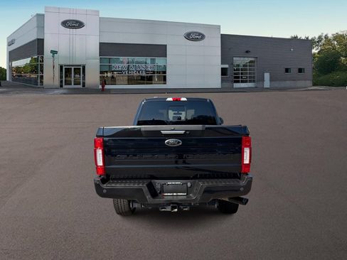 Used 2022 Ford F250 Lariat AWD/4WD image 8