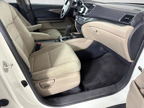Used 2019 Honda Pilot EX image 13