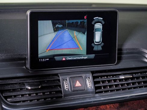 Used 2020 Audi Q5 2.0T Premium image 23