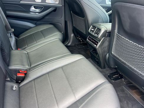 Certified 2023 Mercedes-Benz GLS 450 4MATIC image 34
