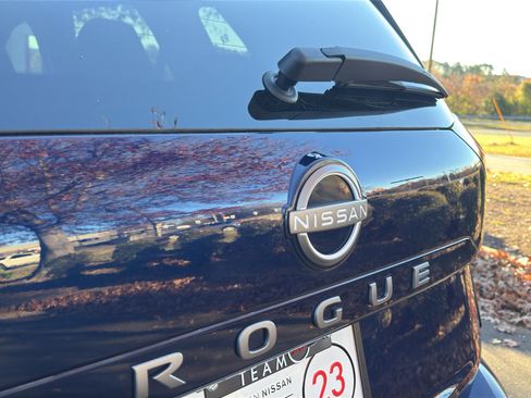 New 2026 Nissan Rogue SV image 13