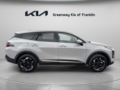 New 2026 Kia Sportage S AWD/4WD image 8