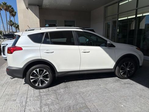 Used 2015 Toyota RAV4 Limited w/ Technology Package FWD image 9
