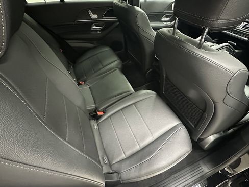 Certified 2025 Mercedes-Benz GLE 350 4MATIC w/ 3rd Row Seat Package image 17