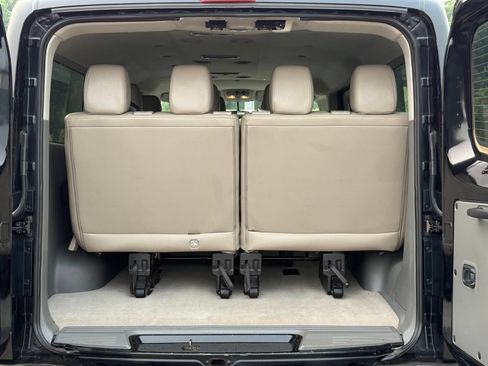 Used 2019 Nissan NV 3500 SL RWD image 41