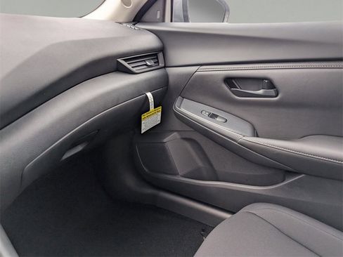 New 2025 Nissan Sentra S image 28