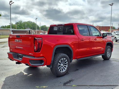 Used 2021 GMC Sierra 1500 AT4 w/ AT4 Premium Package AWD/4WD image 2