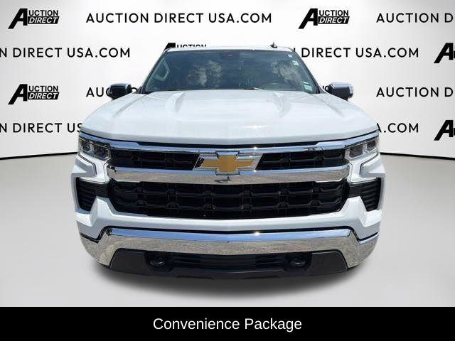 Used 2024 Chevrolet Silverado 1500 LT AWD/4WD image 2