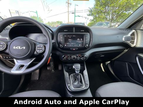 Used 2024 Kia Soul LX w/ Option Group 015 FWD image 9