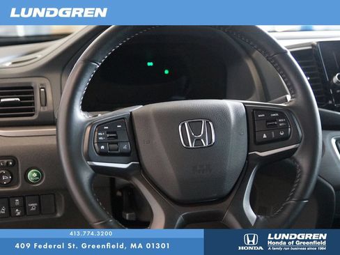 Used 2024 Honda Ridgeline Sport image 17