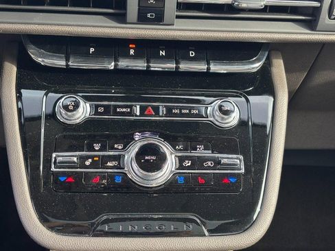 Used 2022 Lincoln Corsair Reserve w/ Equipment Group 201A image 26