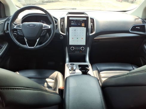 Certified 2024 Ford Edge SEL AWD/4WD image 12