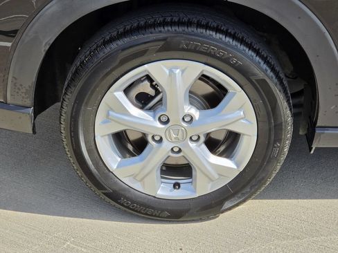 Certified 2025 Honda HR-V LX image 10