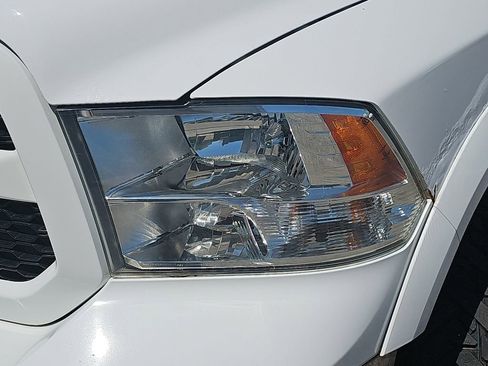 Used 2014 RAM 1500 Outdoorsman AWD/4WD image 35