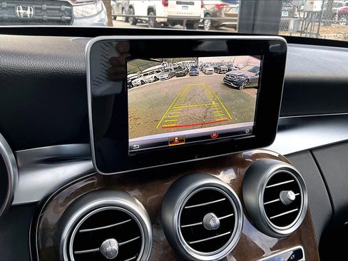 Used 2017 Mercedes-Benz C 300 Sedan image 25