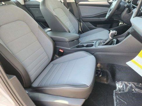 New 2025 Volkswagen Jetta SE image 16