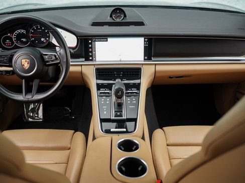 Used 2022 Porsche Panamera Platinum Edition image 20