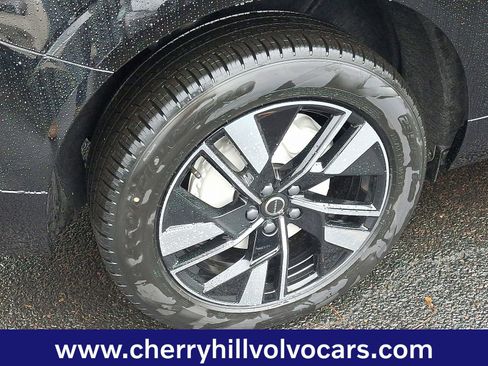 New 2026 Volvo XC60 B5 Plus w/ Protection Package Premier image 6