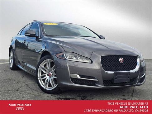 Used 2017 Jaguar XJ R-Sport image 1