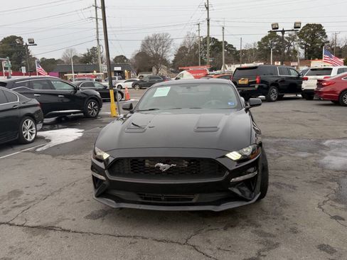 Used 2018 Ford Mustang EcoBoost 2dr Fastback image 3