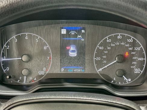 Used 2024 Toyota Corolla LE FWD image 12