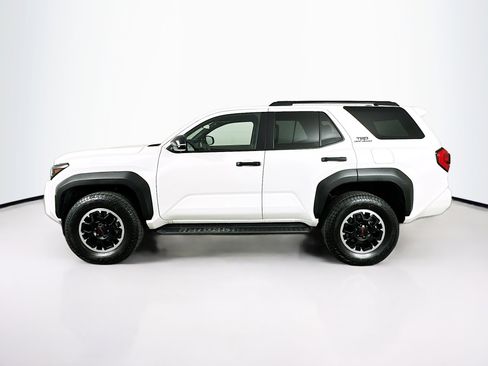 Used 2025 Toyota 4Runner TRD Off-Road image 4