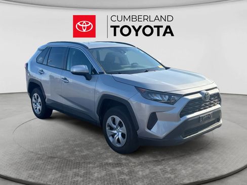Used 2020 Toyota RAV4 LE AWD/4WD image 6
