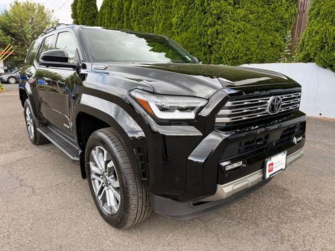 Certified 2026 Toyota 4Runner Limited AWD/4WD image 2