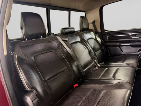 Used 2019 RAM 1500 Laramie AWD/4WD image 24