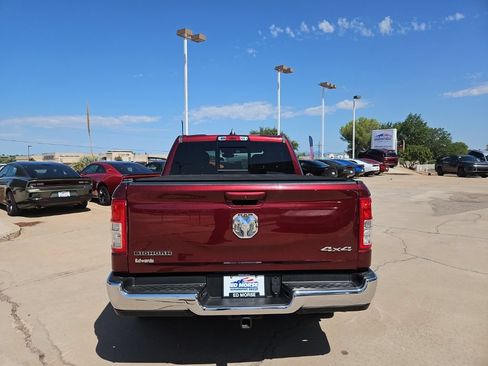 Used 2022 RAM 1500 Big Horn AWD/4WD image 3