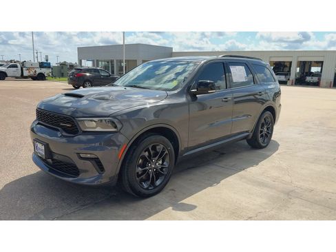 Used 2023 Dodge Durango GT RWD image 4