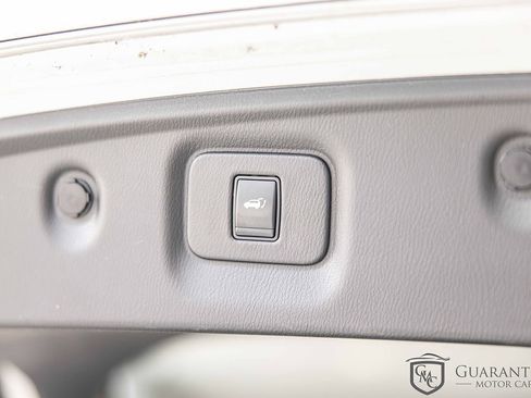 Used 2020 INFINITI QX60 Pure image 17