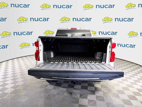 Used 2022 Chevrolet Silverado 1500 Custom AWD/4WD image 24