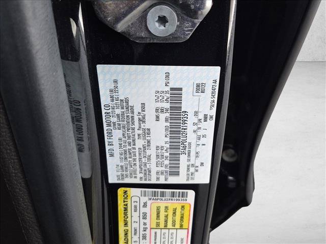 Used 2015 Ford Fusion SE FWD image 27