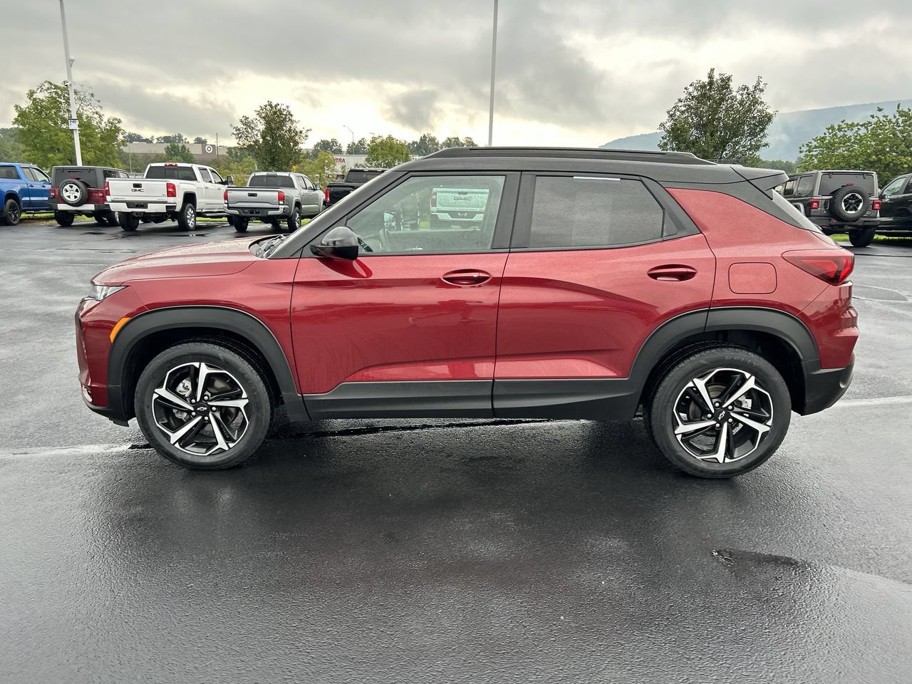 Used 2023 Chevrolet TrailBlazer RS AWD/4WD image 4