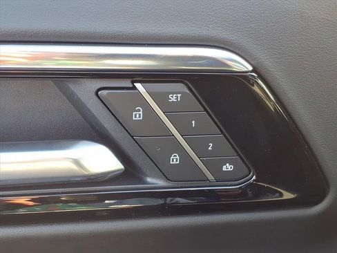 New 2026 Chevrolet Suburban RST w/ RST Capability Package image 5