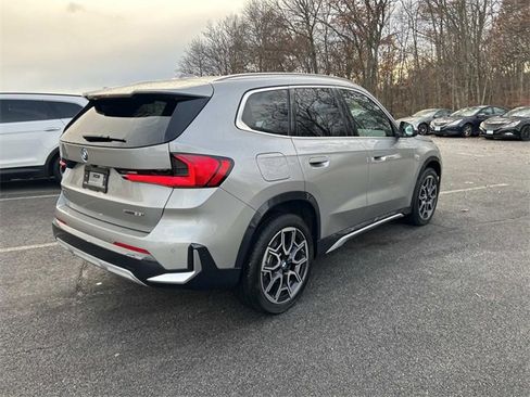 Used 2025 BMW X1 xDrive28i w/ Convenience Package image 3