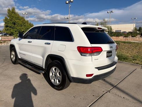 Used 2016 Jeep Grand Cherokee Laredo RWD image 7