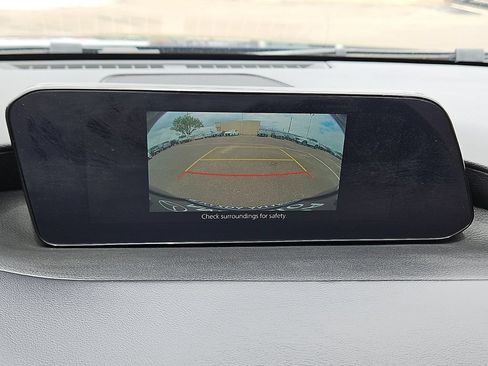 Used 2024 MAZDA MAZDA3 s FWD image 21