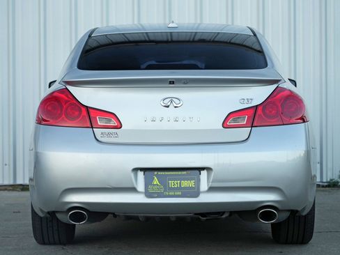 Used 2009 INFINITI G37 Journey w/ Premium Pkg image 10